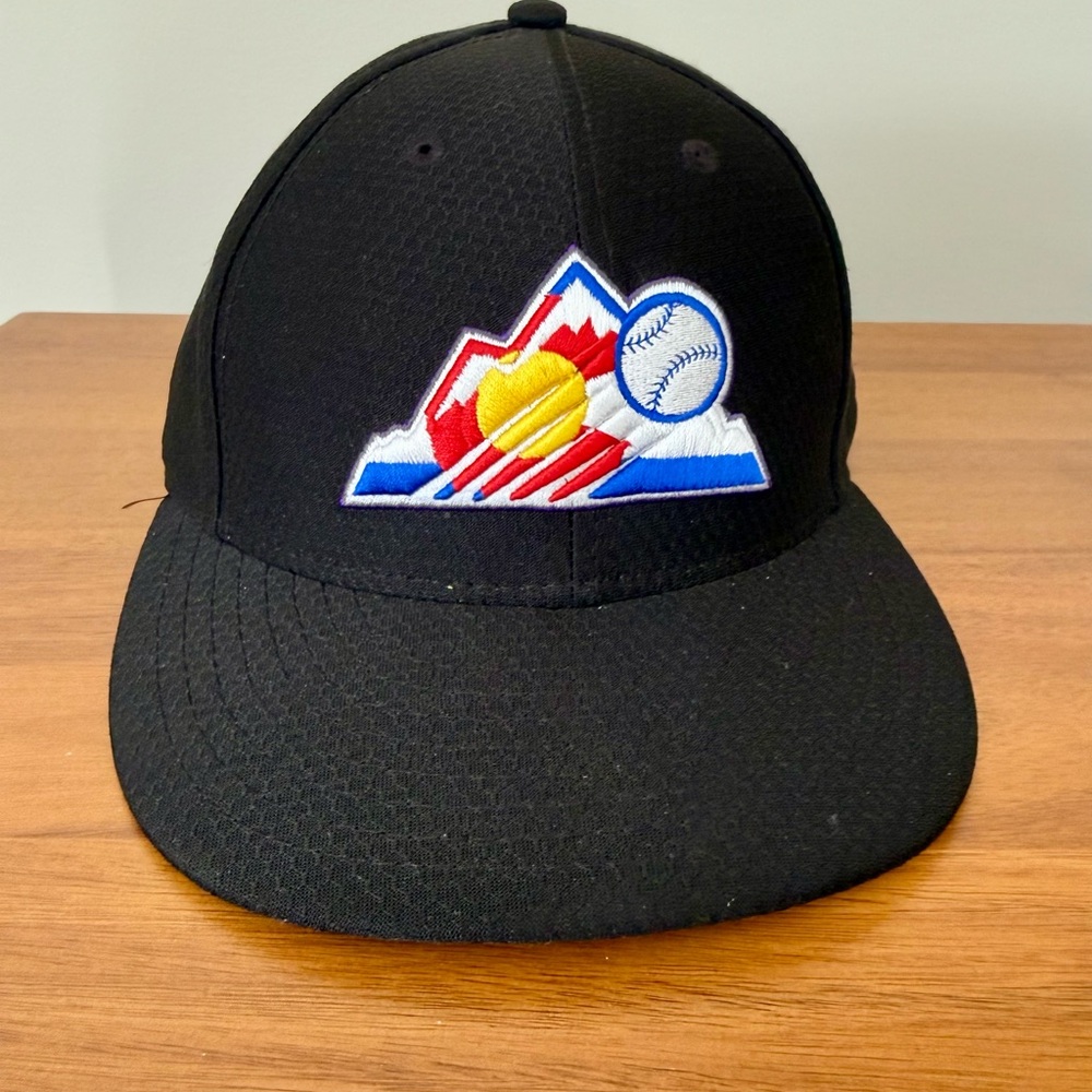 Colorado Rockies New Era Black and Gray Fitted Cap - Size 7 1/4